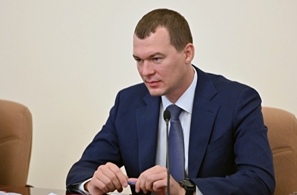 Дегтярев потребовал от хабаровских чиновников конкретных докладов по ситуации в регионе