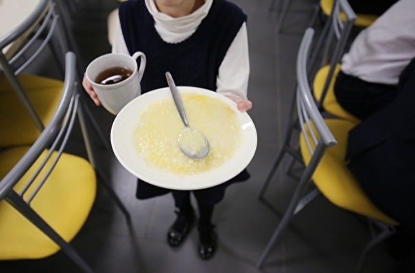 Почти 25 тыс. школьников обеспечат бесплатным горячим питанием в Карачаево-Черкесии
