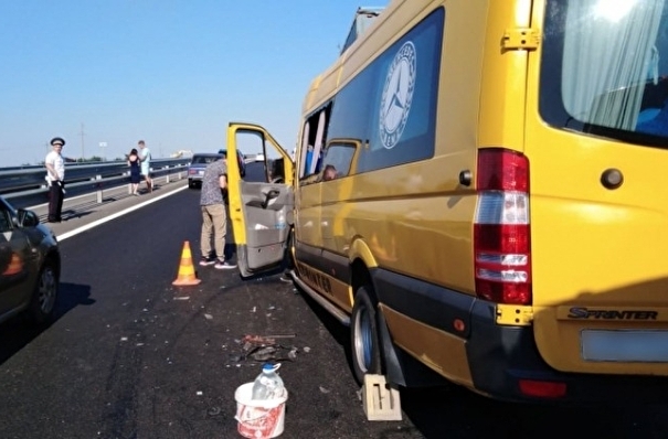 Семьям погибших в ДТП с микроавтобусом в Крыму выплатят по 1 млн рублей