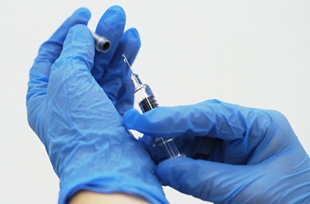 Более 1,1 млн жителей Приморья планируется привить от гриппа в этом году