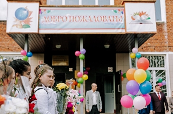 Двенадцать школ и 43 детских сада построят в Ростовской области