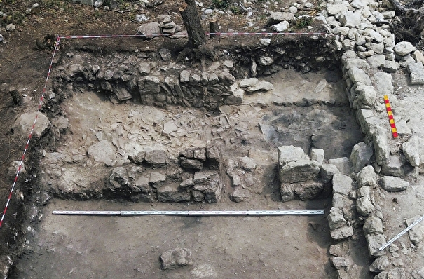 Археологи обнаружили центральную площадь средневекового городища в Крыму