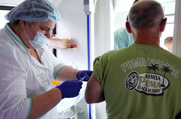 Массовая вакцинация против гриппа началась в Свердловской области