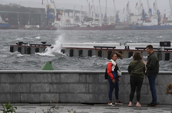 Ураган свыше 40 м/с впервые за 50 лет отмечен во Владивостоке