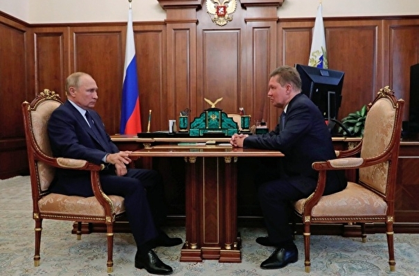 Путин поручил проработать назначение Газпрома единым оператором газификации