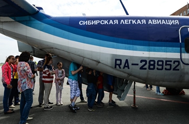 Авиакомпания "СиЛА" начнет летать из Улан-Удэ на остров Ольхон