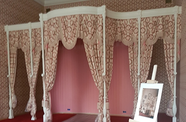 Посетителям Александровского дворца Царского Села покажут 15 восстановленных интерьеров