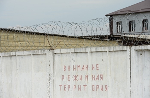 Двое заключенных сбежали из колонии-поселения в Иркутской области