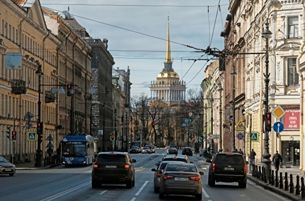 Смольный: качество воздуха в Петербурге остается высоким, несмотря на автомобилизацию