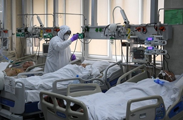 Ковидный госпиталь на базе частной клиники заработал под Томском