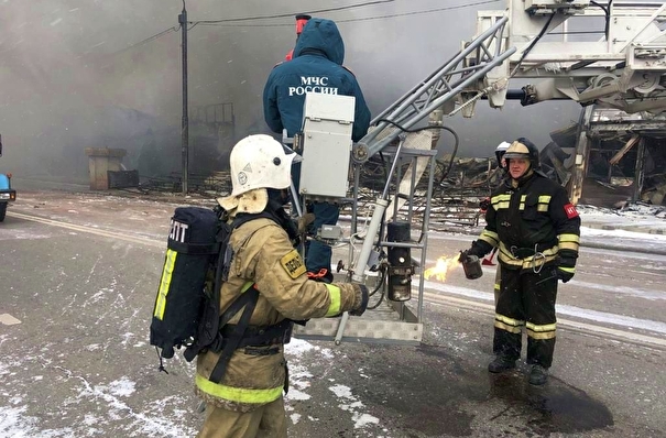 МЧС сообщает о ликвидации открытого горения на рынке в Ростове-на-Дону