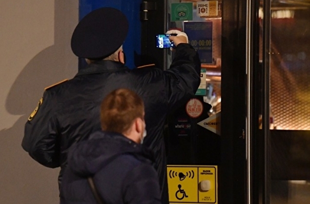 Правоохранительные органы Петербурга усилят проверки заведений общепита по ночам 