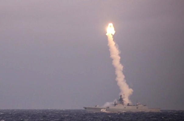Россия завершает работы по созданию гиперзвуковой крылатой ракеты "Циркон" - Путин