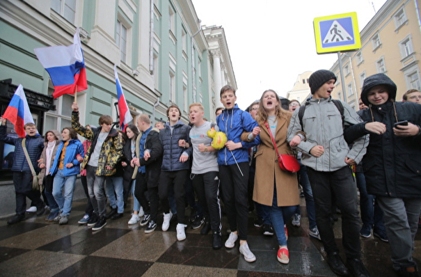Госдума приняла в первом чтении законопроект о лишении свободы за блокировку улиц