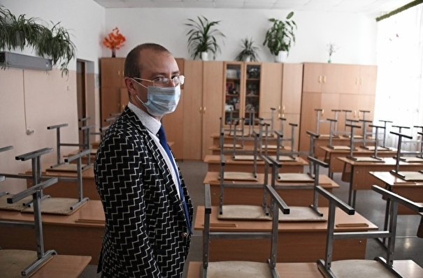 Занятия для школьников в Якутске отменили из-за 50-градусных морозов