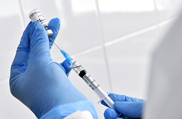 Массовая вакцинация от COVID-19 началась в Свердловской области