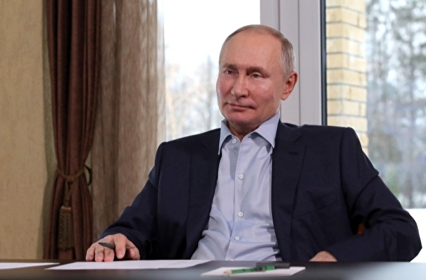 Путин заявляет, что дворец в Геленджике не принадлежит ни ему, ни его близким