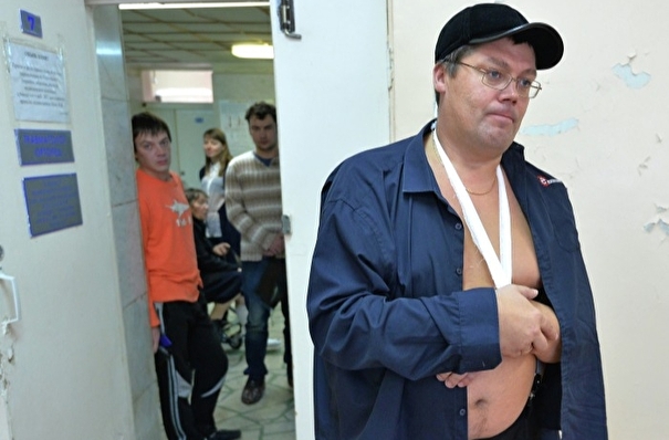 Более 60 пострадавших от гололеда во Владивостоке обратились к медикам
