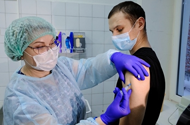 Более 100 тыс. человек сделали прививку от коронавируса в Южном и Северо-Кавказском федеральных округах