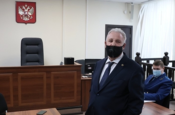 Хабаровский экс-губернатор Ишаев осужден на пять лет условно за растрату