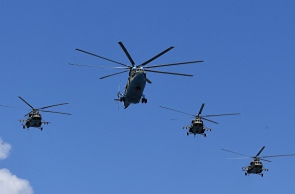 Вертолетчики впервые поздравят ветеранов с днем Победы во время авиапарада в Екатеринбурге