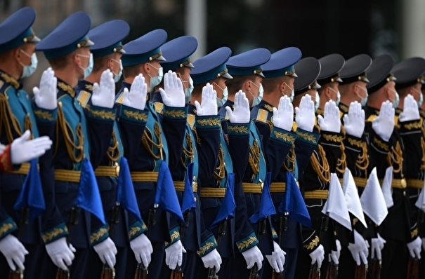 Тренировки военных к параду Победы начались в Екатеринбурге