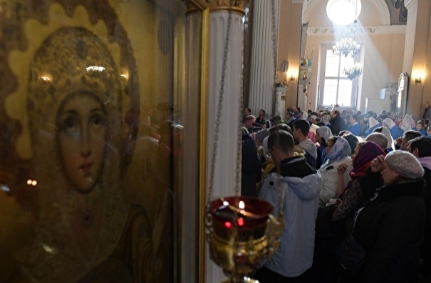В Александро-Невской лавре надеются на возвращение монастырю первого этажа Благовещенской церкви