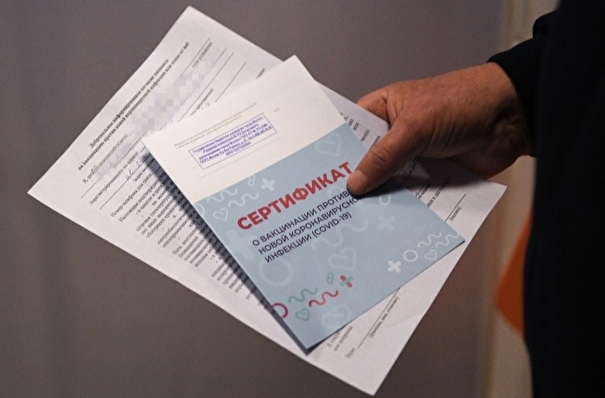 Вакцинировать от коронавируса на дому начали в Петербурге