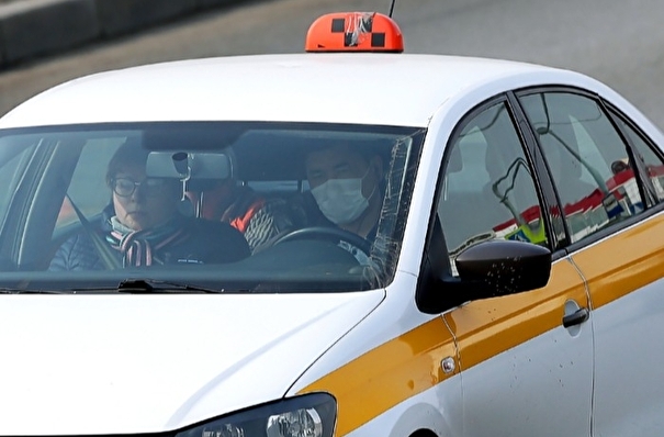 Три основных цвета утверждены для такси в Приамурье