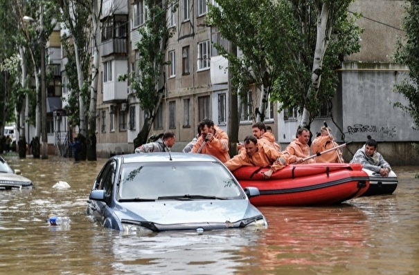 Уровень воды в Керчи снизился до 40-80 см, эвакуированы 1,4 тыс. человек