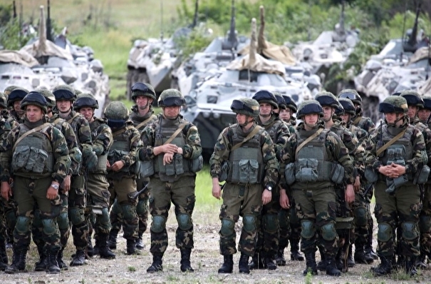 Более 10 тыс. военнослужащих задействовано в учении на Курилах