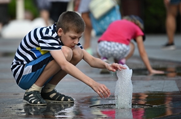 Пятый рекорд подряд установила аномальная жара в Новгородской области