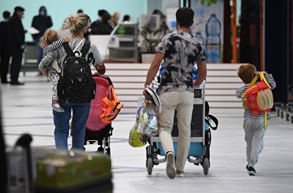 Правительство РФ выделит 1,3 млрд руб. на льготные авиаперевозки семей с детьми