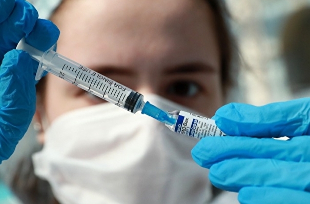 Крупная партия вакцины от коронавируса поступила в Тверскую область