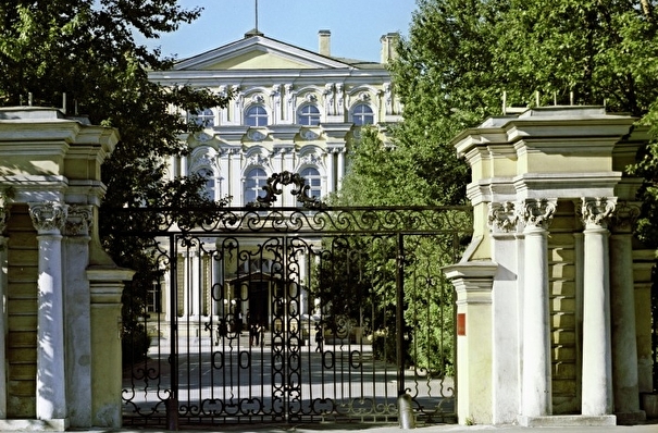 Власти: сносимые флигели Воронцовского дворца в центре Петербурга не являются памятниками