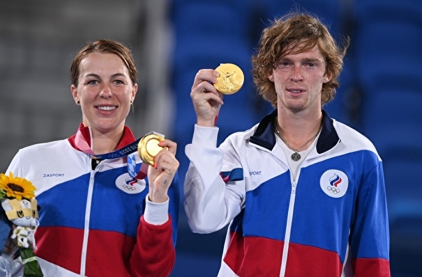 Десять медалей завоевали россияне в выходные на Олимпиаде