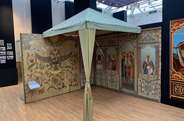 Подлинную походную церковь и мантию на раку Александра Невского покажут в петербургском Музее истории религии