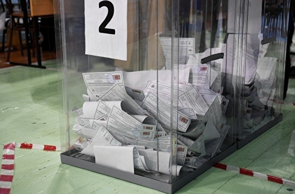 КПРФ незначительно уступает "Единой России" на выборах в Госдуму в Коми