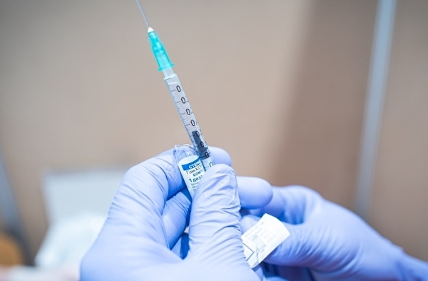 Работа большинства мобильных пунктов вакцинации приостановлена в Удмуртии