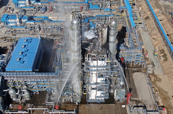 Подача газа на Амурский ГПЗ после разгерметизации оборудования и возгорания приостановлена