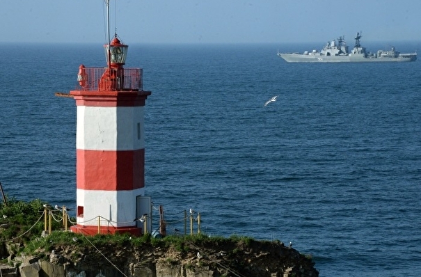 Российский корабль пресёк попытку эсминца США нарушить госграницу РФ в Японском море - Минобороны РФ