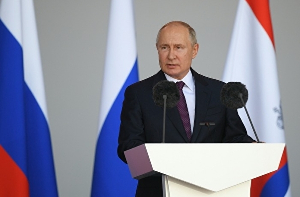 Путин призвал МВД совершенствовать подходы в борьбе с преступностью