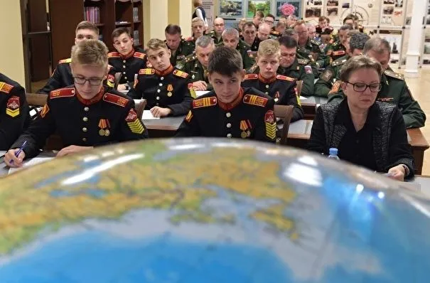 ЦВО проведет Географический диктант на более чем 300 площадках