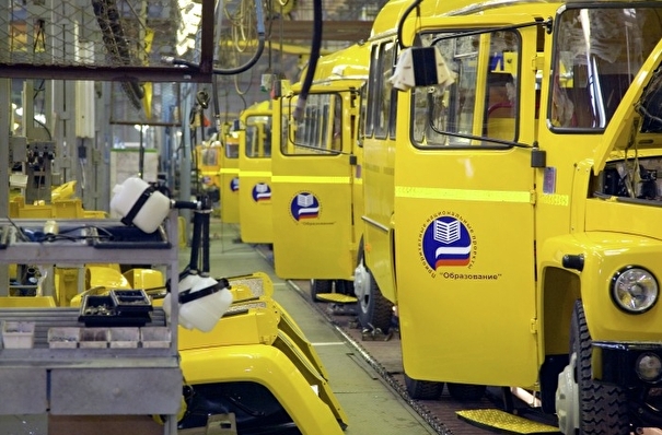 Новые автобусы для перевозки школьников поступили на Вологодчину