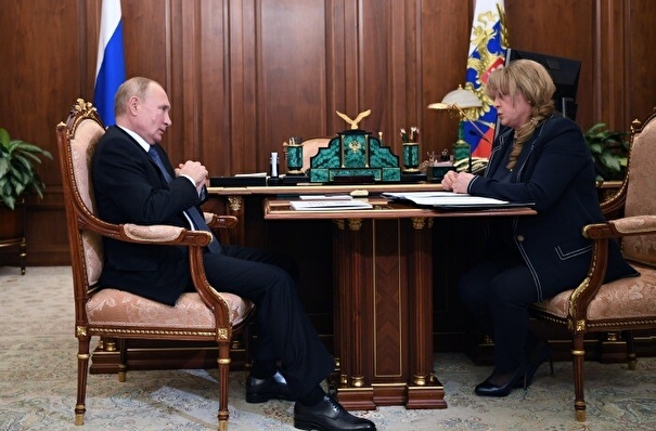 Путин обсудил с Памфиловой коррективы в закон об иноагентах
