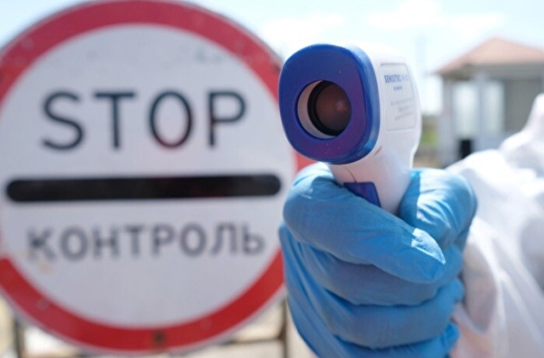 Порядка 200 работников, не прошедших иммунизацию от коронавируса, отстранили от работы Ростовской области