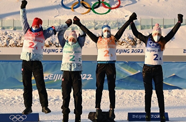 Лыжники и биатлонистки в Пекине принесли в копилку России две олимпийских бронзы и серебро