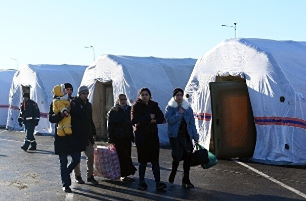 Более 53 тыс. жителей Донбасса эвакуировались в РФ - МЧС