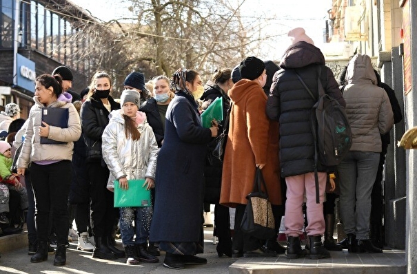 Свыше 6,2 тыс. беженцев из Донбасса получили единовременные выплаты - власти Ростовской области