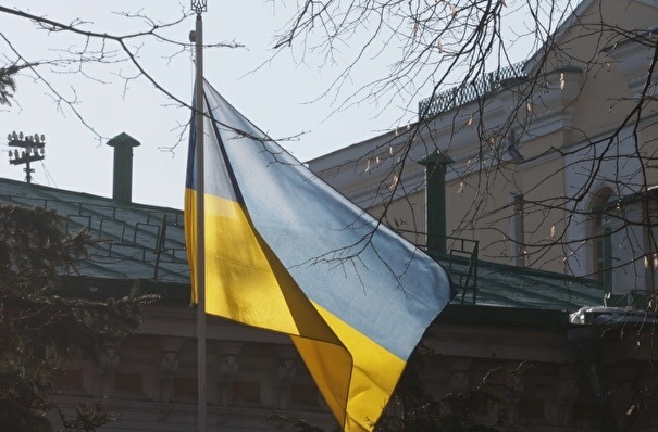 Украинские дипломаты эвакуируются из Петербурга в среду